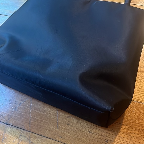 Classic Prada nylon tote bag - Picture 5 of 9